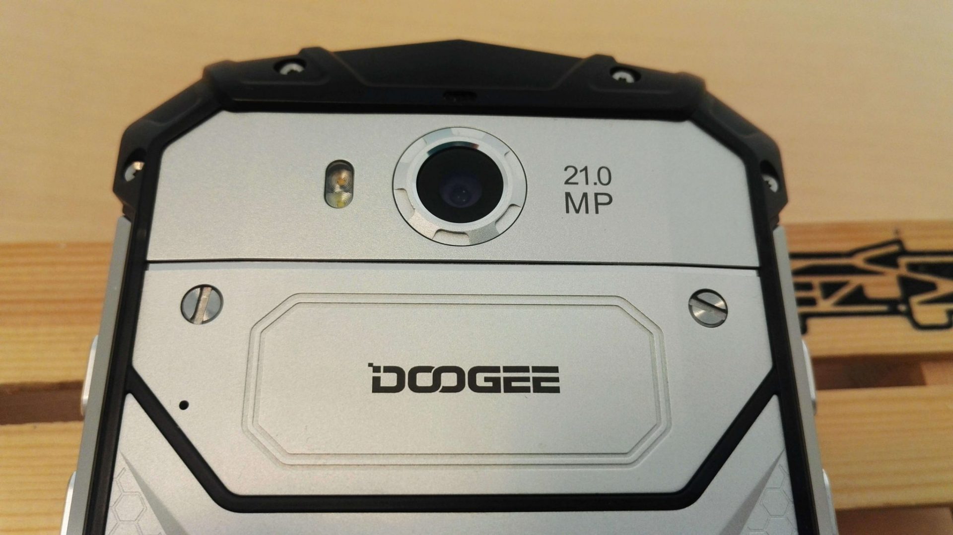 Doogee S60 17